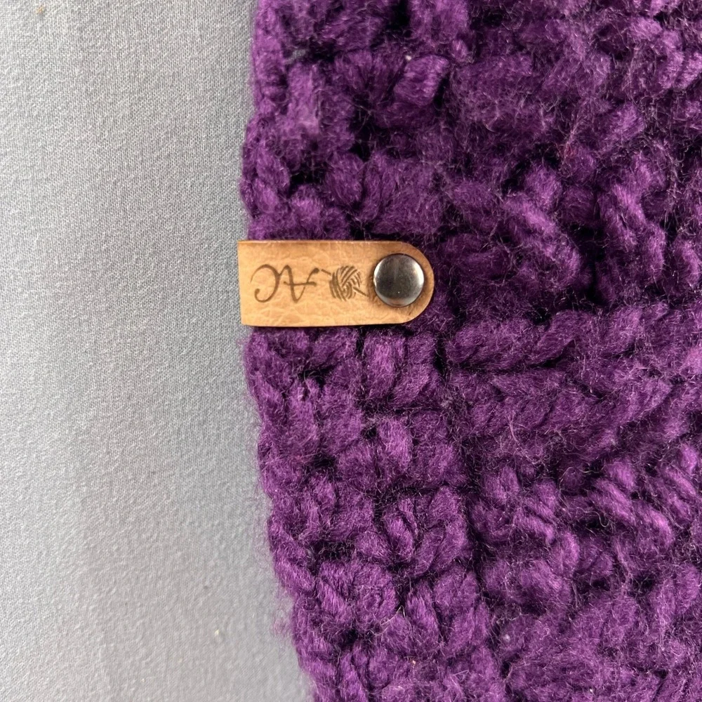 Womens AC Beanie One Size Purple Chunky Knit Slouchy Textured Winter Outdoor